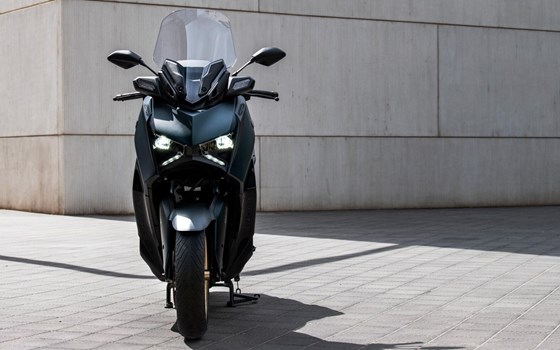 Neufahrzeug Yamaha XMAX 300 Tech MAX - Bild 18