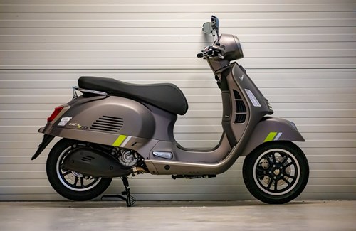 Gebrauchtmotorrad Vespa GTS 300 Super Tech