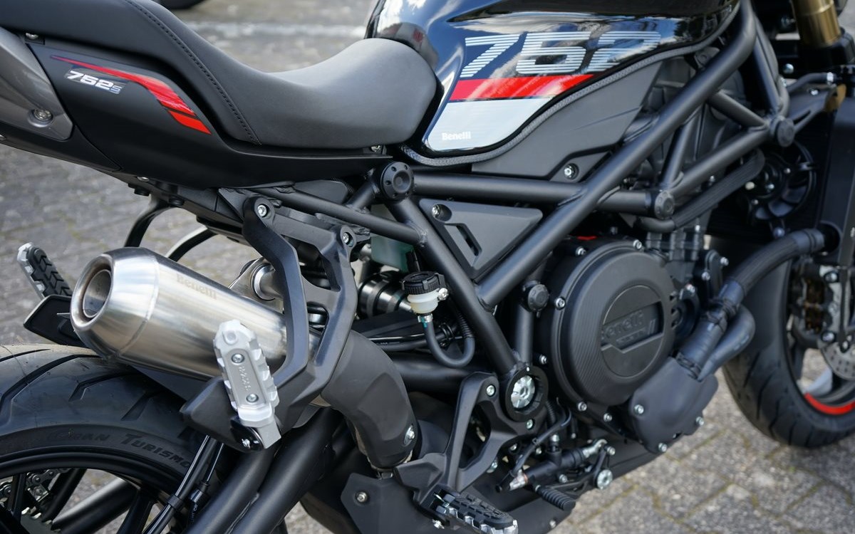 Angebot Benelli 752 S