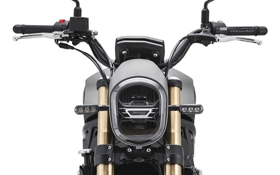 Neufahrzeug Benelli Leoncino 800 - Bild 11