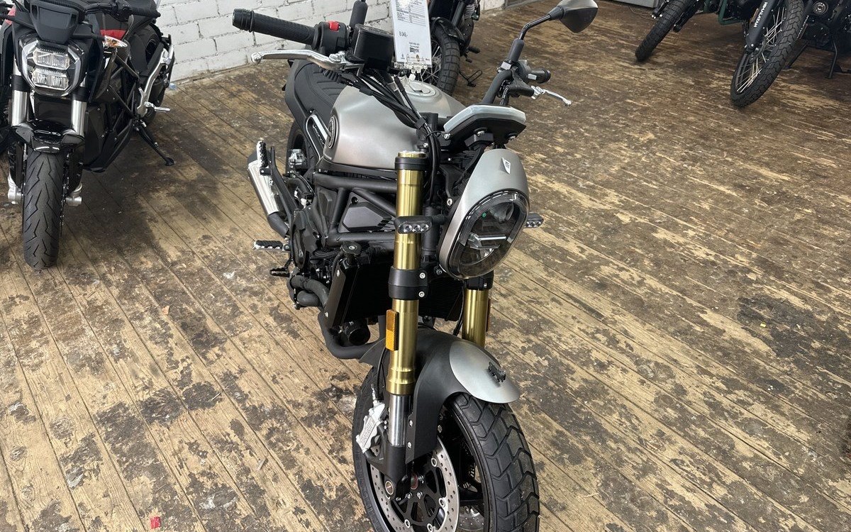 Angebot Benelli Leoncino 800