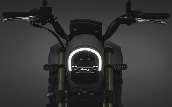 Neufahrzeug Benelli Leoncino 800 - Bild 13