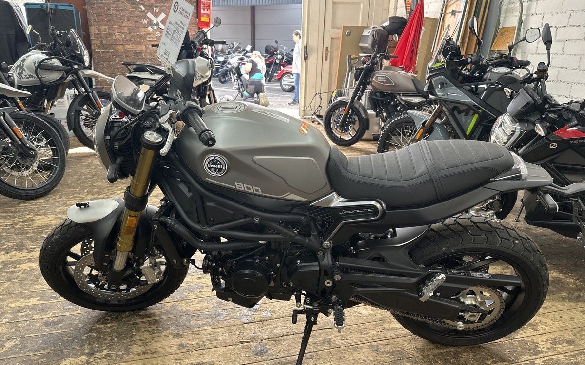 Angebot Benelli Leoncino 800