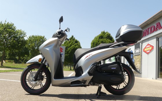 Gebrauchtmotorrad Honda SH350i - Bild 5