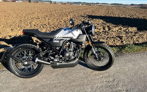 Neufahrzeug Brixton Crossfire 125 - Bild 2 Neufahrzeug Brixton Crossfire 125 - Bild 2