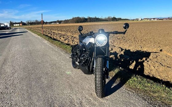 Neufahrzeug Brixton Crossfire 125 - Bild 1 Neufahrzeug Brixton Crossfire 125 - Bild 1