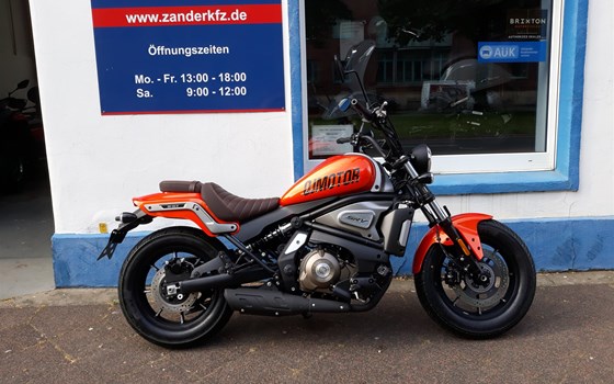 Gebrauchtmotorrad QJ Motor SRV 550 - Bild 3