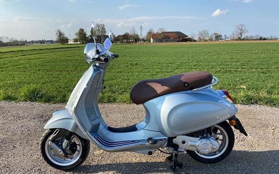 Neufahrzeug Vespa 125 Primavera - Bild 4 Neufahrzeug Vespa 125 Primavera - Bild 4