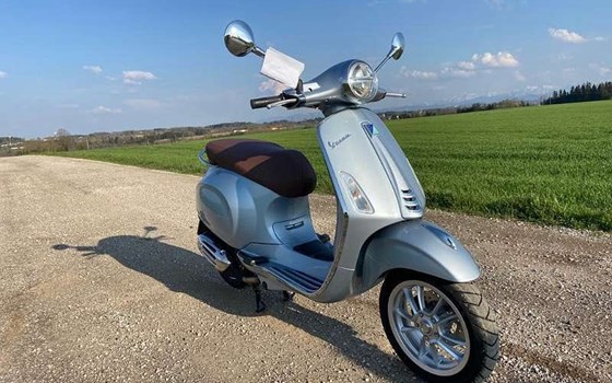 Neufahrzeug Vespa 125 Primavera - Bild 1 Neufahrzeug Vespa 125 Primavera - Bild 1