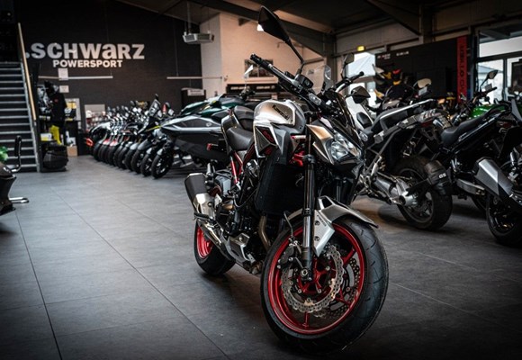 Kawasaki Z900