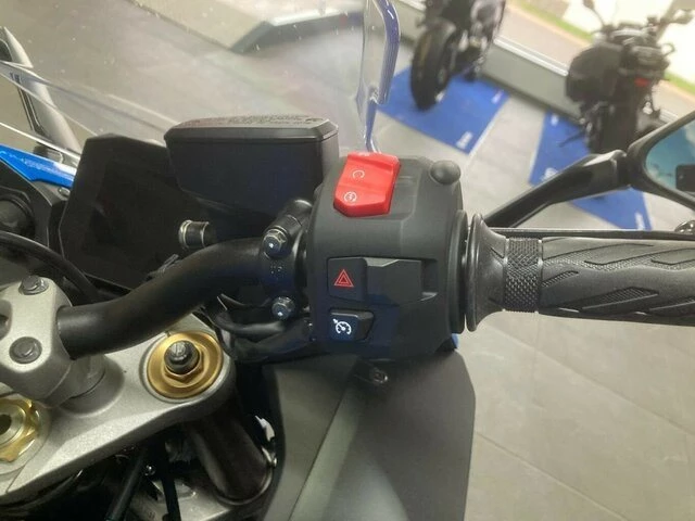 Angebot Suzuki GSX-S1000GT Bild 9: Angebot Suzuki GSX-S1000GT