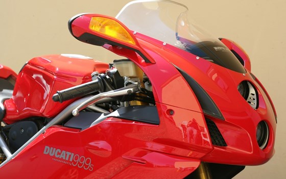 Gebrauchtmotorrad Ducati 999S - Bild 18 Gebrauchtmotorrad Ducati 999S - Bild 18
