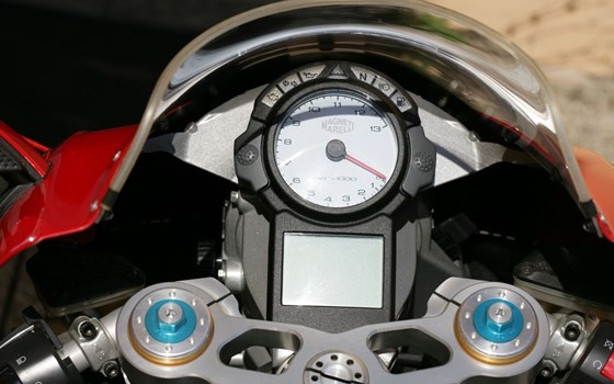 Gebrauchtmotorrad Ducati 999S - Bild 25 Gebrauchtmotorrad Ducati 999S - Bild 25