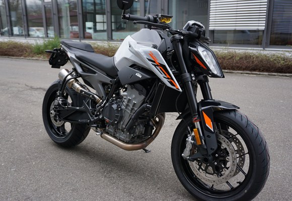 KTM 790 Duke