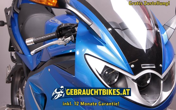 Gebrauchtmotorrad Triumph Sprint ST 1050 - Bild 2 Gebrauchtmotorrad Triumph Sprint ST 1050 - Bild 2