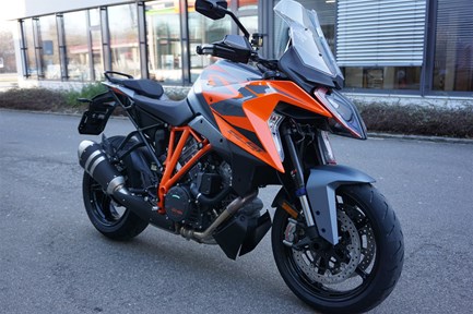 KTM 1290 Super Duke GT