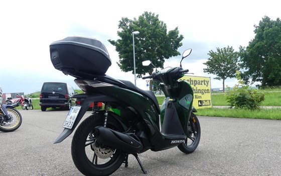 Gebrauchtmotorrad Honda SH125i - Bild 8