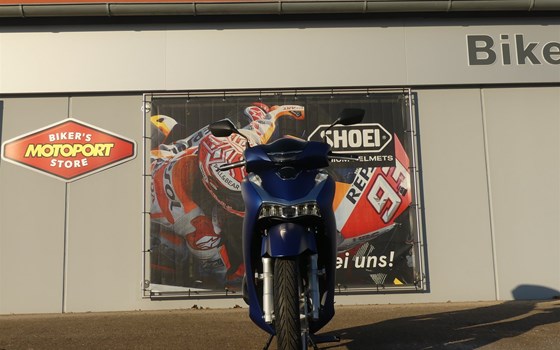 Gebrauchtmotorrad Honda SH125i - Bild 11