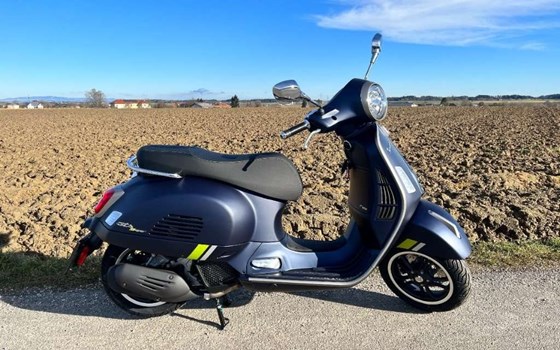 Neufahrzeug Vespa GTS 125 Super Tech - Bild 2