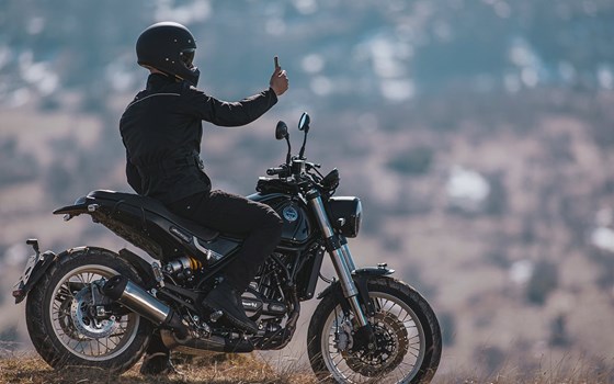 Neufahrzeug Benelli Leoncino 500 Trail - Bild 3