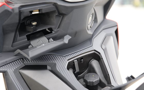 Neufahrzeug Aprilia SR GT Sport 200 - Bild 13