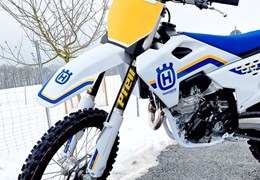 Neumotorrad Husqvarna FC 350 Heritage