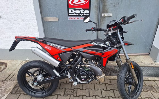 Neufahrzeug Beta RR 50 Motard - Bild 3 Neufahrzeug Beta RR 50 Motard - Bild 3