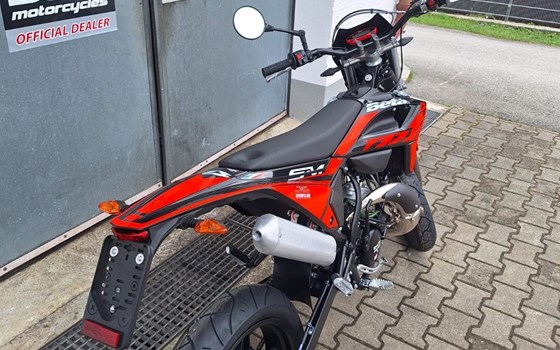 Neufahrzeug Beta RR 50 Motard - Bild 5 Neufahrzeug Beta RR 50 Motard - Bild 5