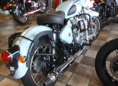 Gebrauchtmotorrad Royal Enfield Classic 350 - Bild 1