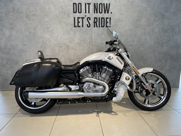 Gebrauchtmotorrad Harley-Davidson V-Rod VRSCA
