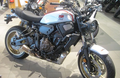 Gebrauchtmotorrad Yamaha XSR700