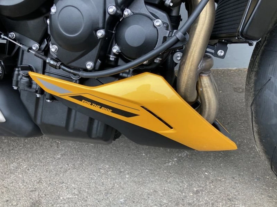 Angebot Triumph Street Triple 765 RS Bild 8: Angebot Triumph Street Triple 765 RS