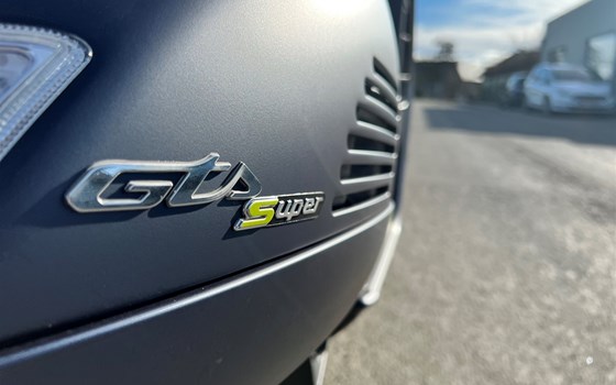 Neufahrzeug Vespa GTS 300 hpe Super Tech - Bild 6