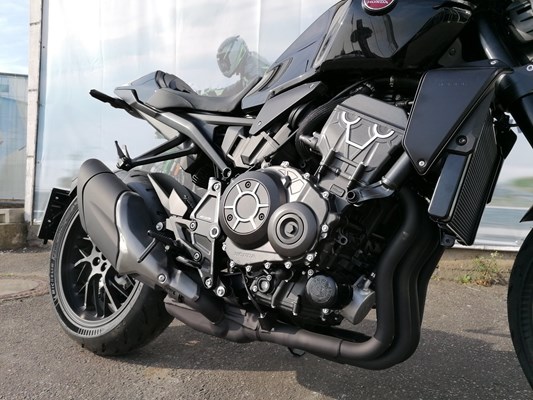 Honda CB1000R Black Edition (Graphite Black) - Bild 3