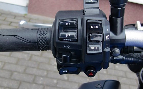 Neufahrzeug Yamaha MT-10 - Bild 5