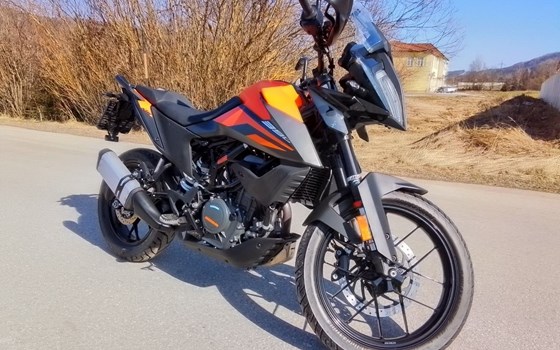 Gebrauchtmotorrad KTM 390 Adventure - Bild 1 Gebrauchtmotorrad KTM 390 Adventure - Bild 1