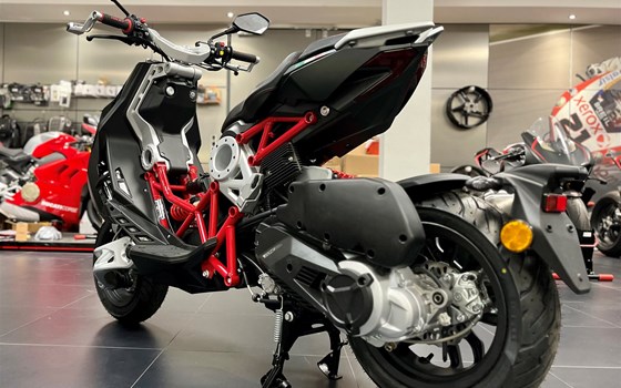 Neufahrzeug Italjet Dragster 200 4T - Bild 5