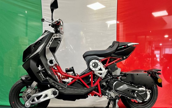 Neufahrzeug Italjet Dragster 200 4T - Bild 1