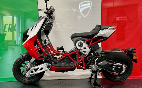 Neufahrzeug Italjet Dragster 200 4T - Bild 1