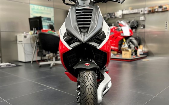 Neufahrzeug Italjet Dragster 200 4T - Bild 11