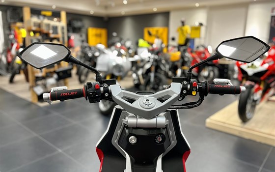 Neufahrzeug Italjet Dragster 200 4T - Bild 8