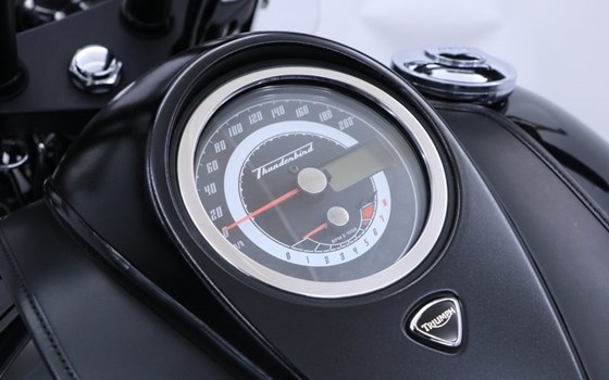 Gebrauchtmotorrad Triumph Thunderbird Storm - Bild 14