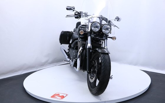 Gebrauchtmotorrad Triumph Thunderbird Storm - Bild 2