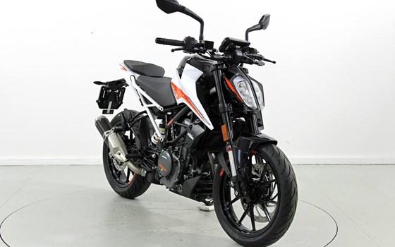 Neufahrzeug KTM 390 Duke - Bild 2
