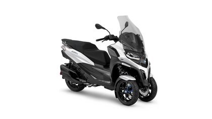 Neufahrzeug Piaggio MP3 400 Sport - Bild 1