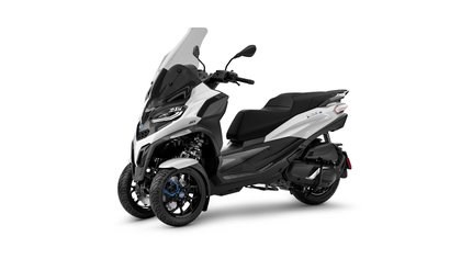 Neufahrzeug Piaggio MP3 400 Sport - Bild 2