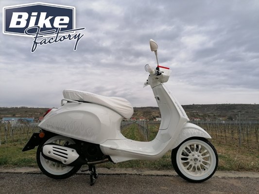 Vespa Sprint Justin Bieber X Vespa 125 (weiß) - Bild 2