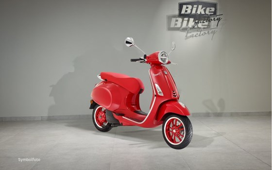 Neufahrzeug Vespa Elettrica RED 70km/h - Bild 1 Neufahrzeug Vespa Elettrica RED 70km/h - Bild 1