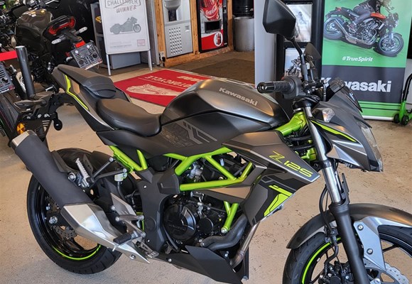 Kawasaki Z125