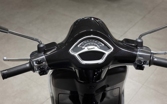 Neufahrzeug Vespa Primavera 50 4T - Bild 3